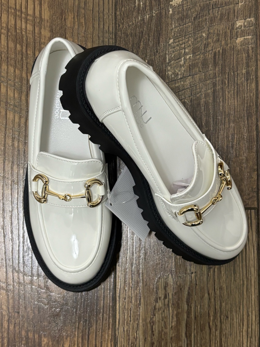 Musshoe White Platform Patent Loafers with Gold Buckle Accent Size 6